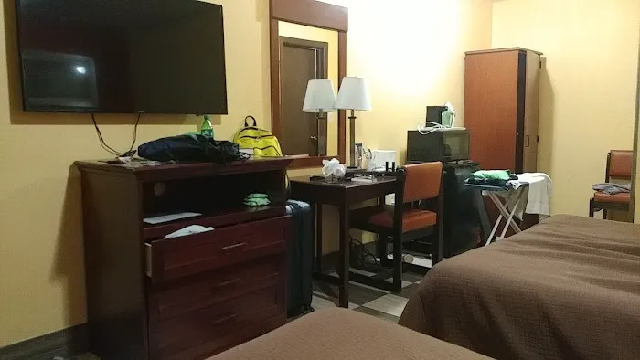 Travelodge by Wyndham Jersey City Picture 6