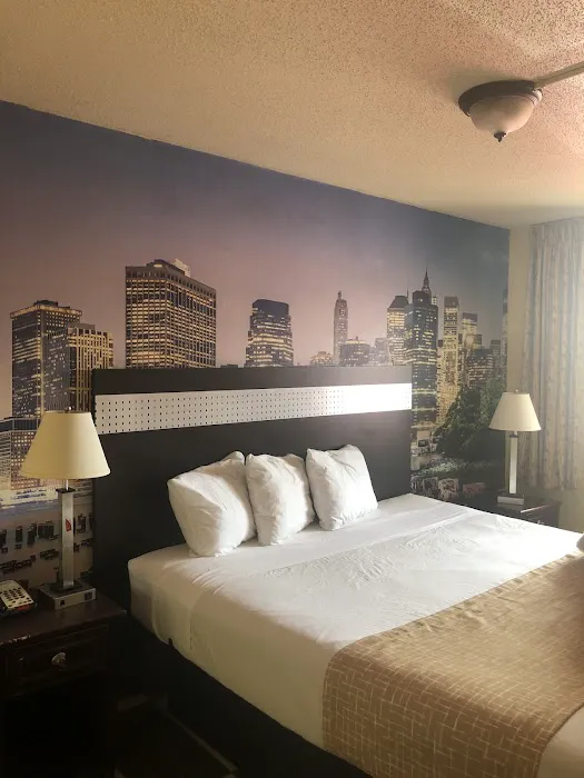 Travelodge by Wyndham Jersey City Picture 3