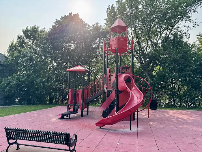 10th Street Park Picture 10