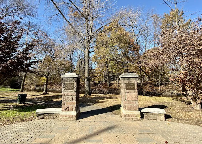 Memorial Park 3 Picture 7