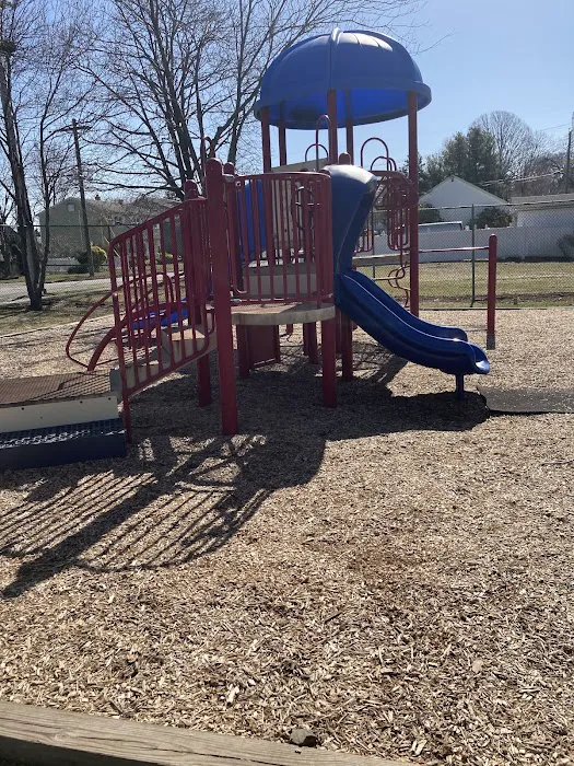 Oak Ridge Park Picture 6