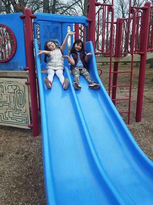 Knollcroft Park Picture 4