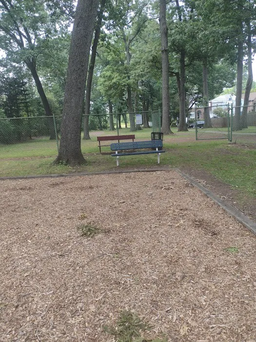 Allwood Park Picture 6
