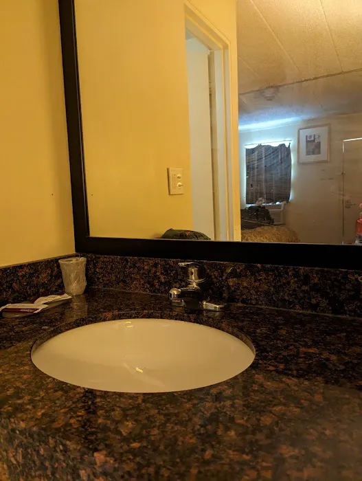 Budget Inn Picture 5