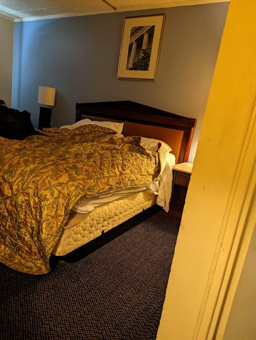 Budget Inn Picture 6