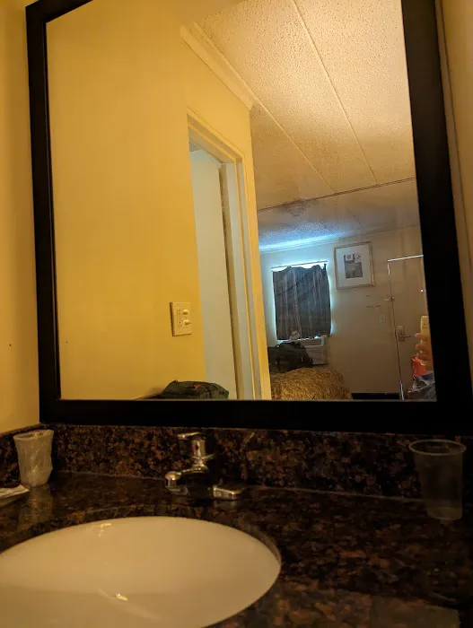 Budget Inn Picture 4