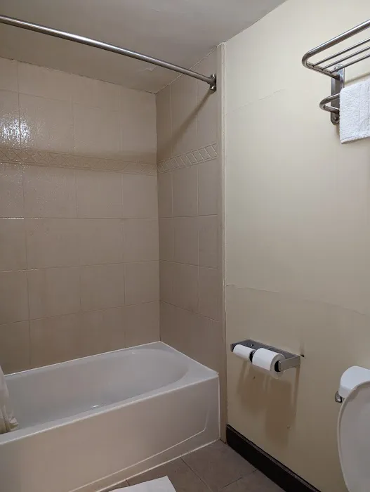 Budget Inn Picture 2
