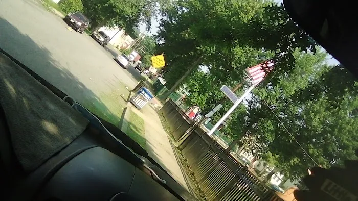 Hillford Park Picture 1