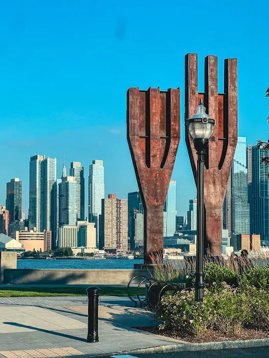 9/11 Memorial Weehawken Picture 10