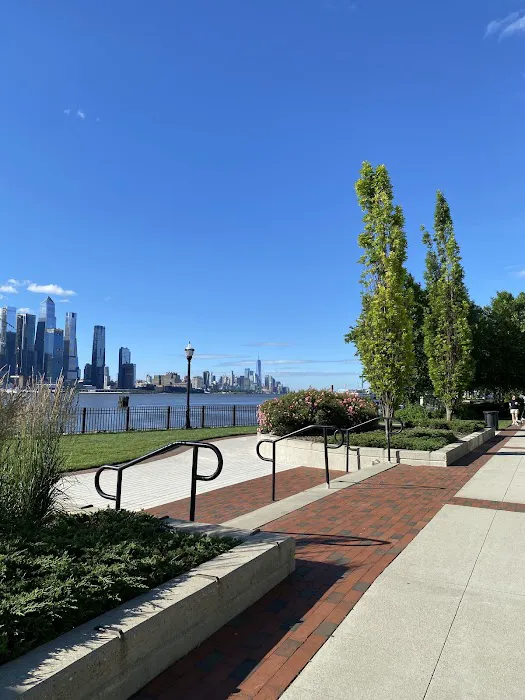 9/11 Memorial Weehawken Picture 9