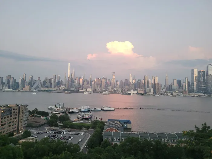 Weehawken Waterfront Pershing Circle Picture 2