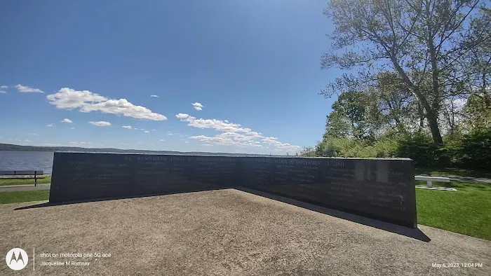Haverstraw Bay Park Picture 1