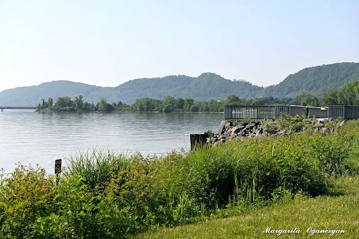 Haverstraw Bay Park Picture 2
