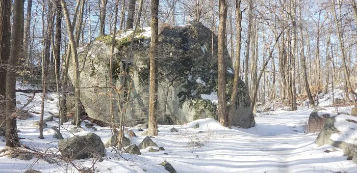 Sterling Forest South Gate Trailhead Picture 2