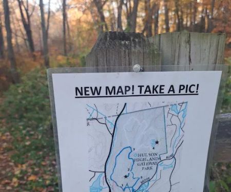 Hudson Highlands Gateway Park Overlook Pond Trailhead