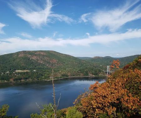 Bear Mountain Bridge Toll House Trail Head