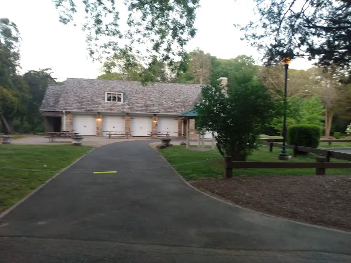 Cranbury dog park Picture 9