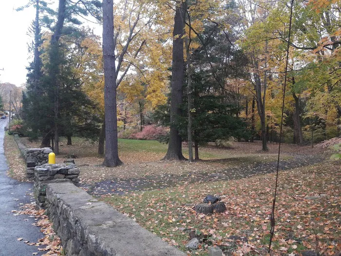 Betts Brook Park Picture 7