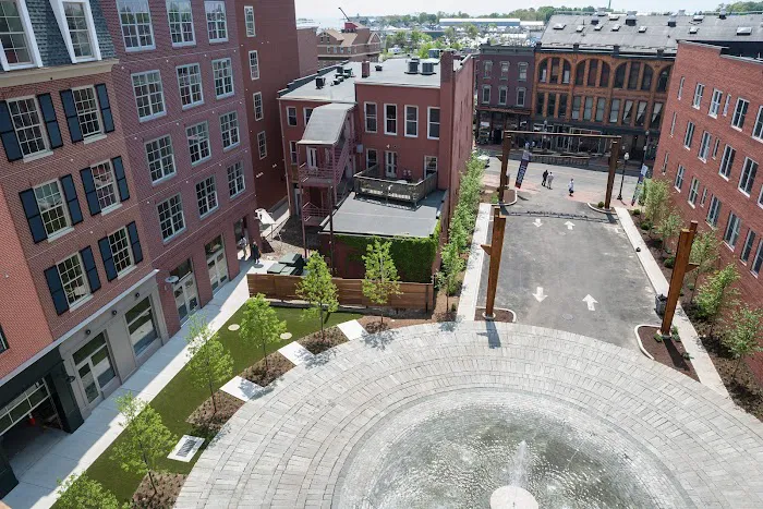 Ironworks Fountain Picture 6