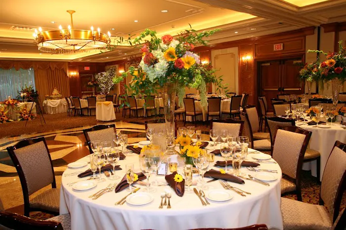 Norwalk Inn Picture 6