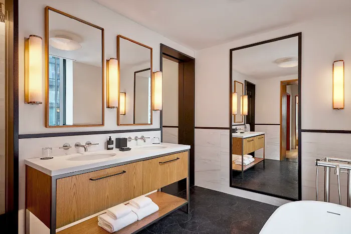 Pendry Manhattan West Picture 2
