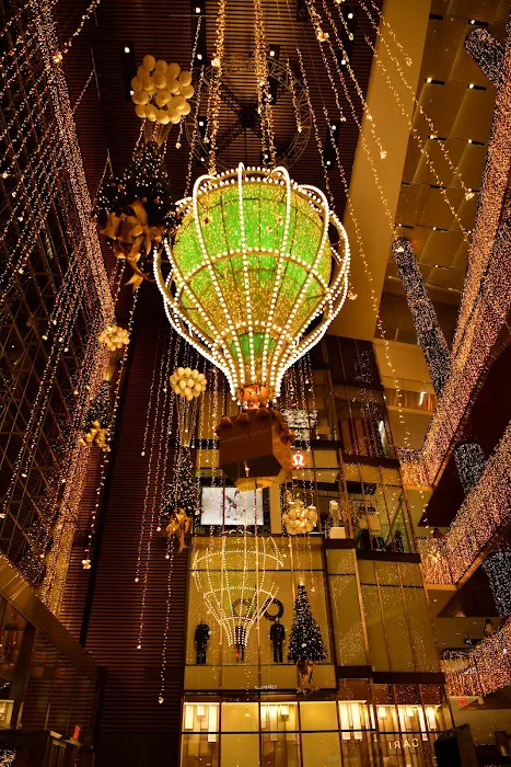 Backyard at Hudson Yards Picture 5