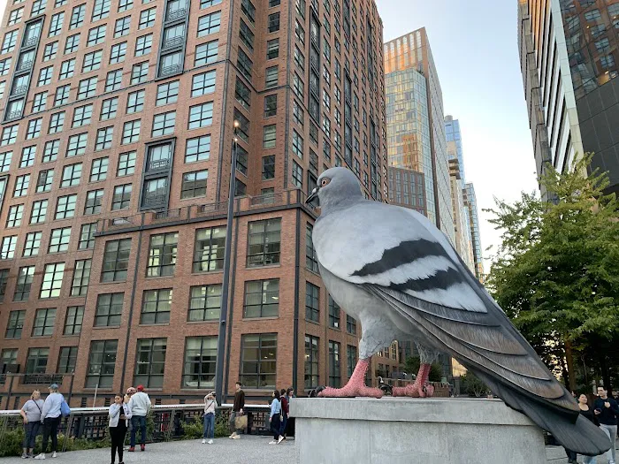 High Line Plinth Picture 9