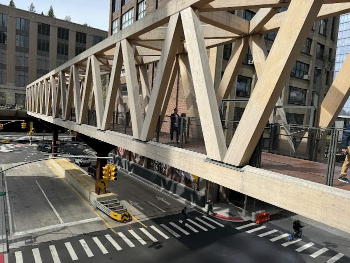 High Line – Moynihan Connector Picture 4