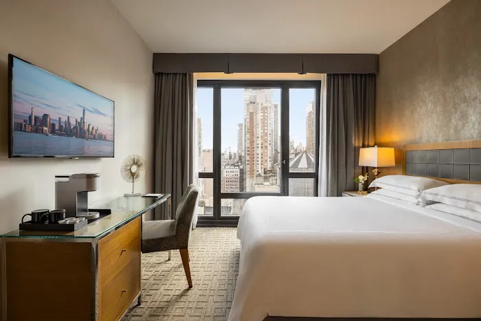 Executive Hotel Le Soleil New York Picture 1
