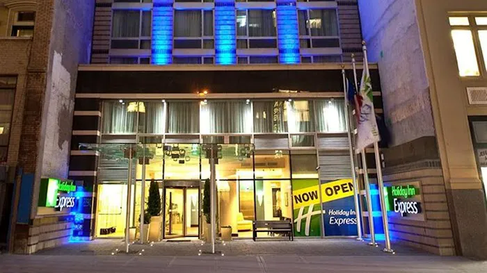 Holiday Inn Express Manhattan Times Square South by IHG Picture 4