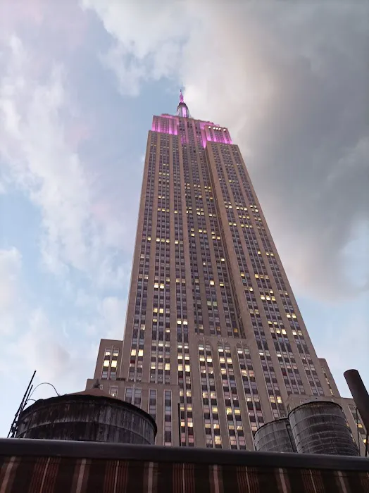 The Hotel at Fifth Avenue Picture 10