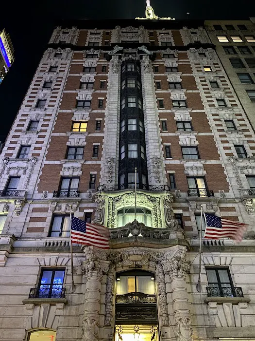 The Hotel at Fifth Avenue Picture 8