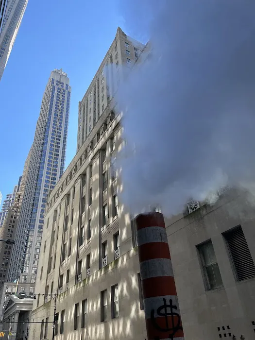 Fifth Avenue Picture 1