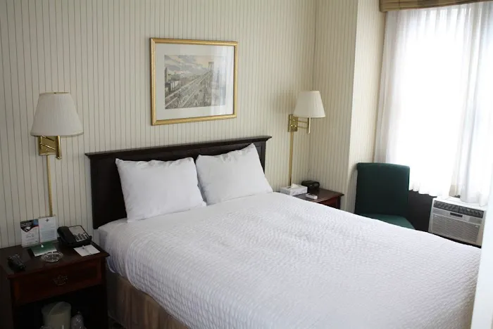 Hotel Wolcott Picture 8