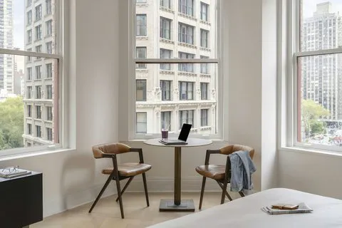 Flatiron Hotel, Sonder Picture 5