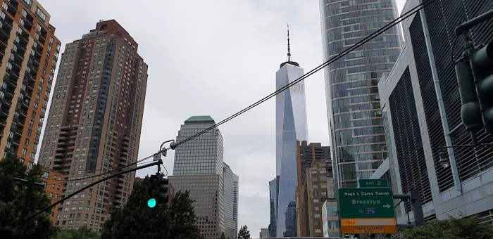 Battery Park Green Line Picture 8