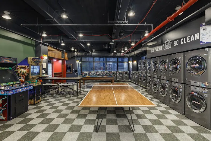 Placemakr Wall Street Picture 10