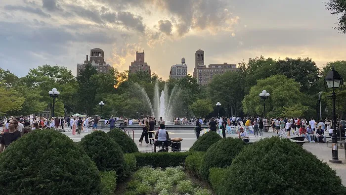 Washington Square Park Picture 7