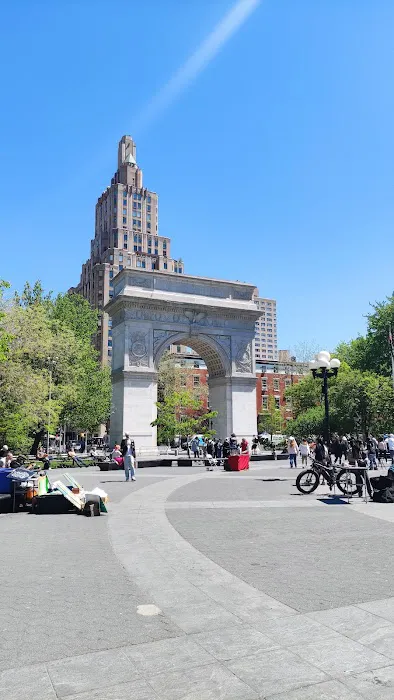Washington Square Park Picture 2