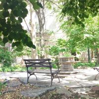 Golden Swan Garden ico