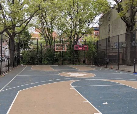 West 4th Street Courts
