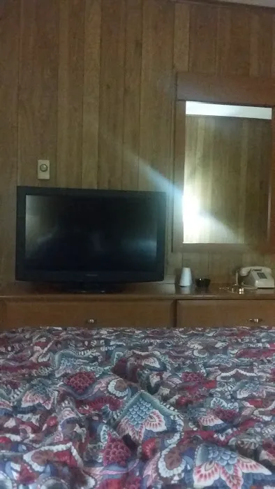 Flora Motel Picture 2