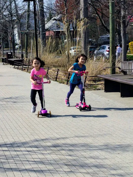Schmul Park Picture 2