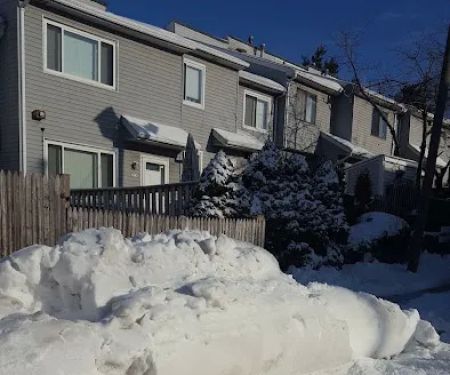 Targee Street Triangle