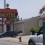 Oak Grand Motel