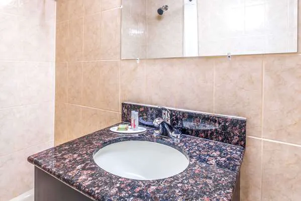 Super 8 by Wyndham North Bergen NJ/NYC Area Picture 3