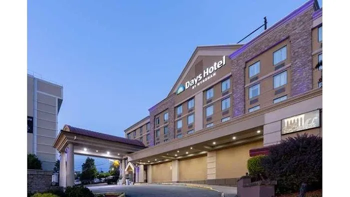 Days Hotel by Wyndham North Bergen /NYC Area Picture 10