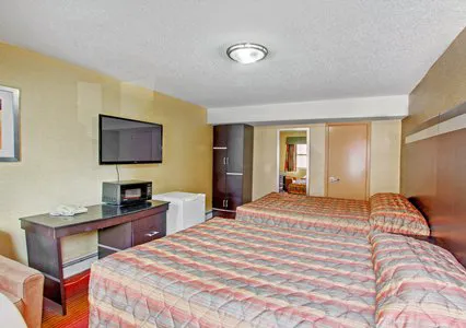 Rodeway Inn Picture 1