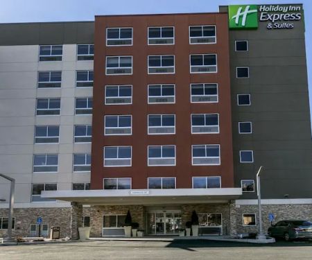 Holiday Inn Express & Suites Jersey City North - Hoboken by IHG