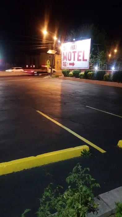 Skyway Motel Picture 2